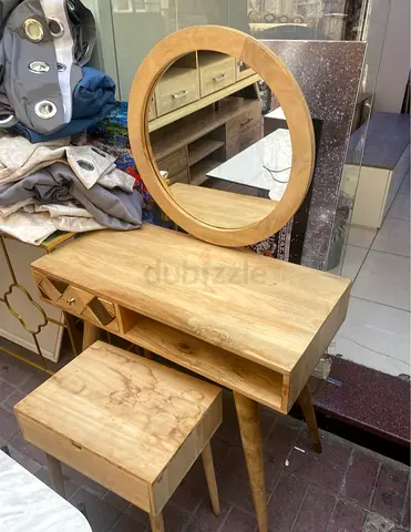 Solid Wood Dressing Table with Round Mirror and Stool - Light Oak