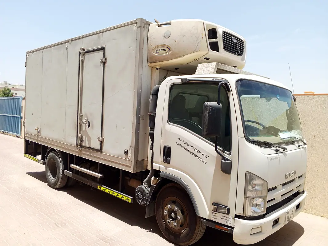 Isuzu N-SERIES 2016 — photo 1 of 8
