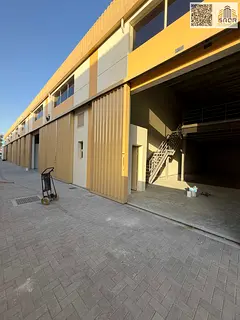 Warehouse with Mezzanine for Rent | 3,250 Sqft | 2