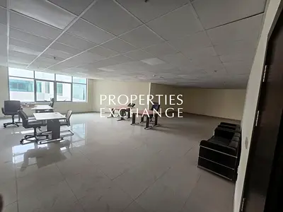 SPACIOUS LAYOUT | EXCLUSIVE UNIT | RENTED