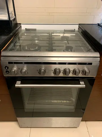 Cooker for sale