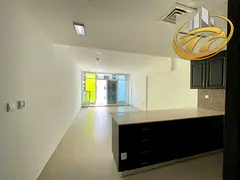 Open-Plan Studio | Balcony | Road &amp; City Views