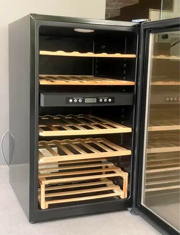 Free Delivery- Hoover Wine Cooler / Beverage Refrigerator with Wooden Shelves -
