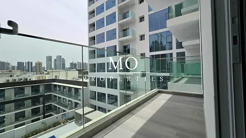 Vacant | Fully Furnished | Pool View