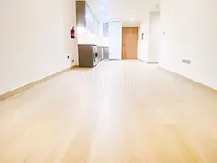 1BR Apartment | Pool View | Vacant