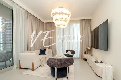 Fully Furnished | Vacant | Opera House View