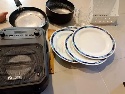 Assorted kitchen cookware and plates bundle - used