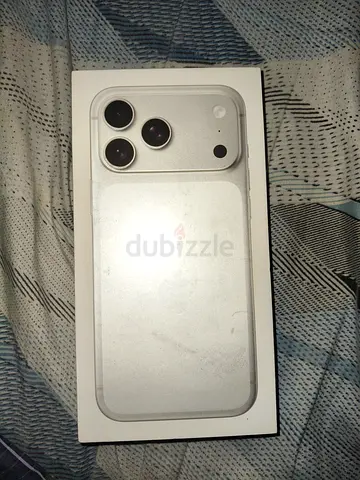 I phone 17 pro max 256 sliver