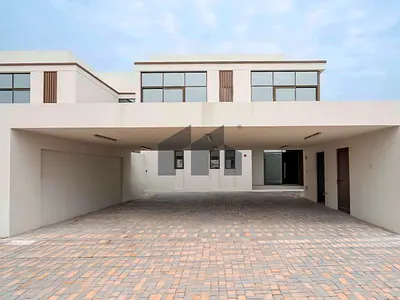 تاون هاوس 4 غرف | سنجل رو | جاهز للسكن