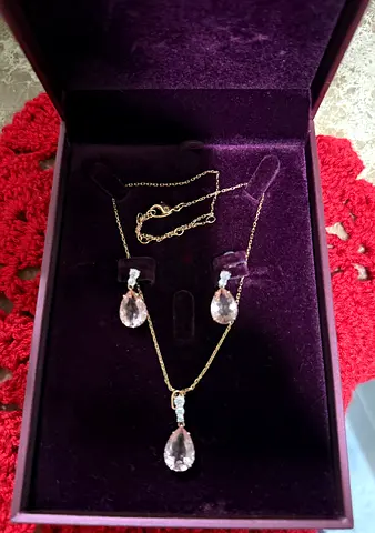 original elegant set from Swarovski