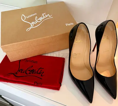 Christian Louboutin Pumps Size 39