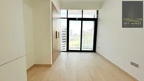 Brand New Studio Chiller Free Gym Pool Parking Free Rent Only 48k