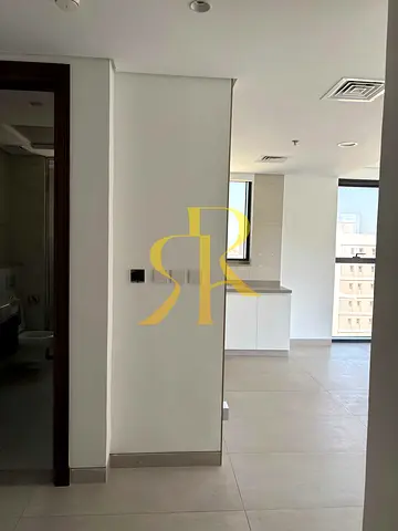 SPACIOUS 1BR + MAID’S ROOM | 2 BATHS | RARE LAYOUT | AL SATWA (JGC) / PRIME CENTRAL