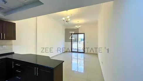 Bright Studio | Equipped Kitchen | Great Layout