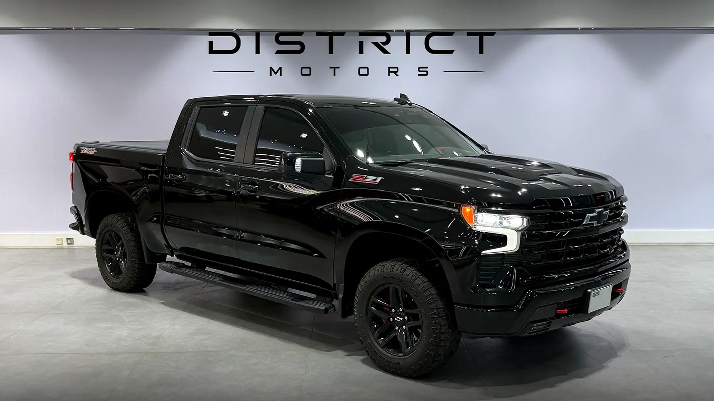Chevrolet Silverado 1500 2023 — photo 1 of 10