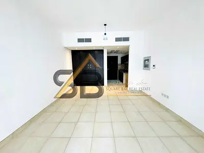 Spacious Studio Apartment Building Have All Facilities