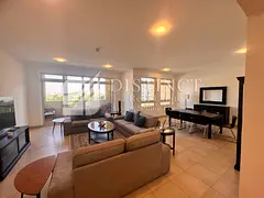 Large North Entrance, Closed Kitchen Unfurnished 3BR+maid, 4 cheques,