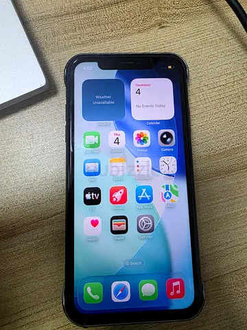 Iphone 11 black 64 gb 98 battery health