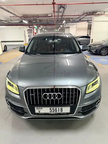 Audi Q5 40 TFSI quattro Design S-line 2017 - GCC Specs - Excellent Condition .