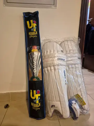 Cricket kit w shoes size 11