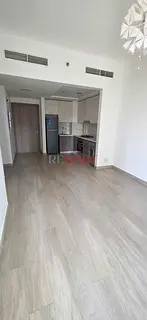 2 Bed Apartment | Lagoon &amp; Downtown View | Balcony | Azizi Riviera Meydan One