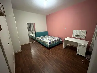 Studio available for Couples / Executives