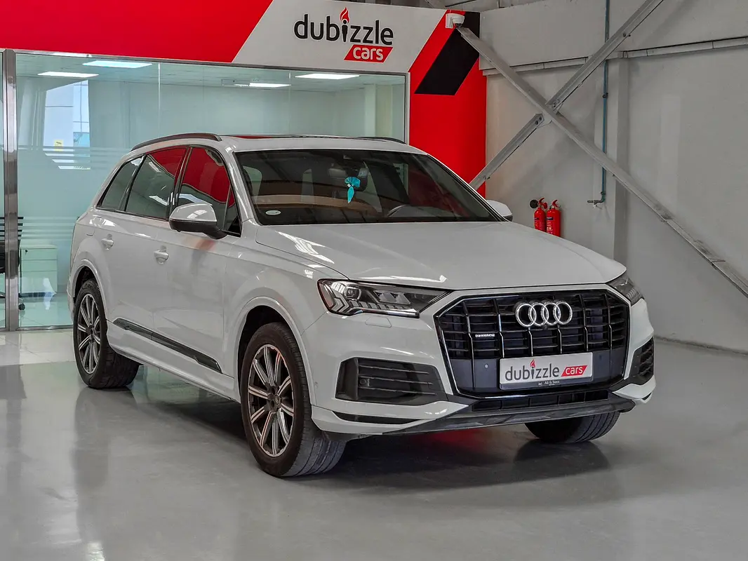 Audi Q7 2023 — photo 1 of 15