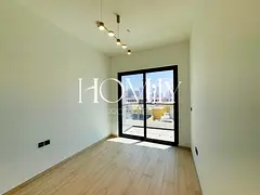Amenities & Community View | Ready to Move