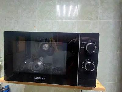 Samsung  Microwave  for Sale In just AED 90/-