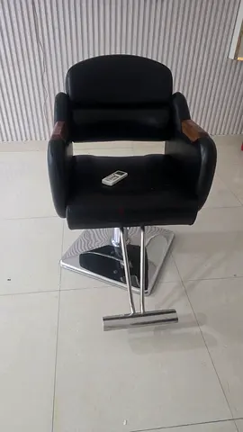 Black Hydraulic Salon Barber Chair with Footrest