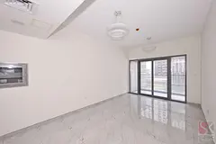 One Month Rent Free-Spacious 1 BR