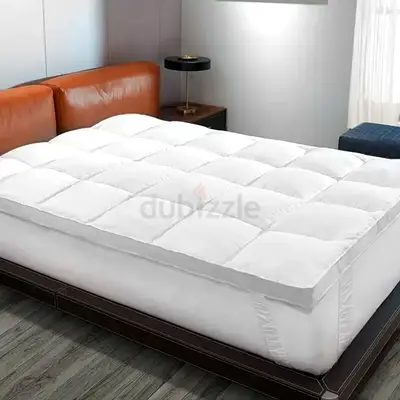 Sleep Well Soft Material Stripe Mattress Topper