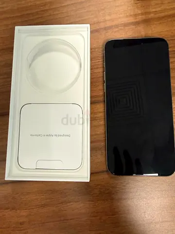 iPhone 15pro max in box (no charger) - Good working condition