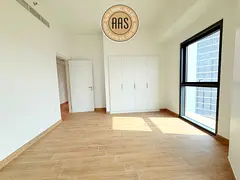 Expo Mall View |Multiple Options |Near Metro +Bus Stop
