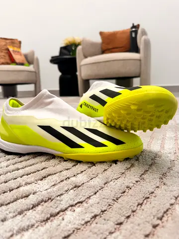Adidas X crazyfast turf football shoes without box