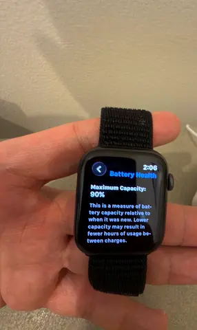 Apple Watch 6 (used) with Nylon Loop Band - Good Battery Health