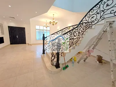 semi independent/Deluxe/super finish modern 4 bedroom all master /TV lounge /separate entrance /fit