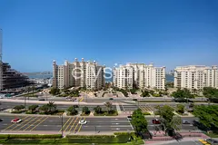 Upgraded I Stunning 3 Bed I Park side