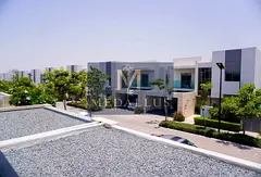 Ready 3bhk Luxury Family Living | Prestigious Community | High Demand Property | Perfect location