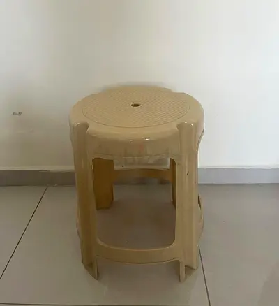 Beige Plastic Round Stool - Lightweight and Durable. Perfect condition