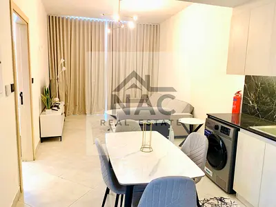 LUXURIOUS APARTMENT , PRIME LOCATION , READY TO MOVE IN.