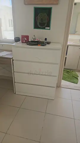 White 5-Drawer Chest of Drawers - Good Condition