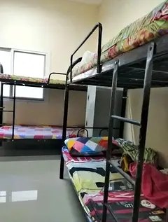 Exective bedspace for Becholors Male