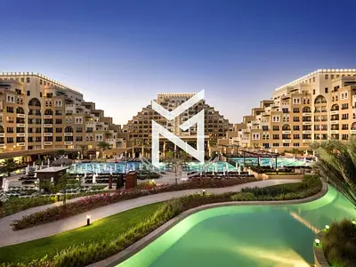 Resort-Style Living | Ready to Move | Bills Inclusive | Direct Beach Access