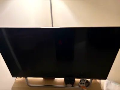 LG 55 Smart LED UHF 4K TV (model 55UT) - flawless LCD