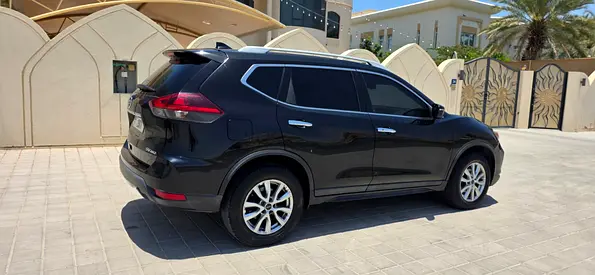 صورة 10 لـ 2018 Nissan ROGUE
