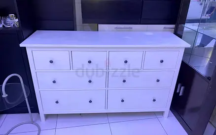 White 9-Drawer Dresser / Sideboard - Good Condition