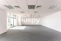 Low Floor | Vacant | Near Metro