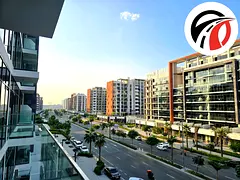 Spacious 2bhk / with laundry room / boulevard view