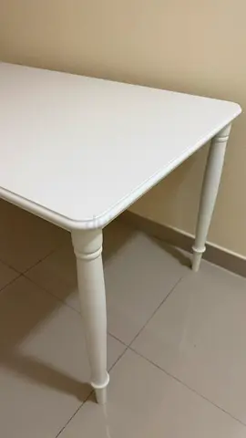 طاوله ايكيا جديده بدون استخدام